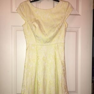 Yellow floral cap sleeve cocktail dress size 5/6